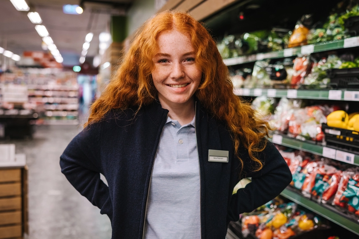 Nahaufnahme einer Azubi-Stipendiatin aus dem TIBB-Projekt der Hans-Böckler-Stiftung – stellvertretend für junge Talente in der beruflichen Bildung.